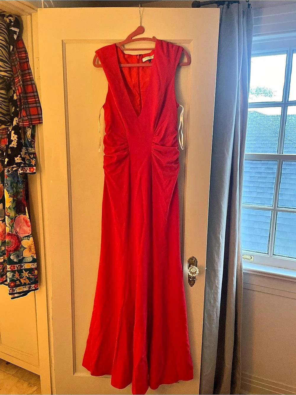 Halston Maxi Dress in Red Size 10 Like New